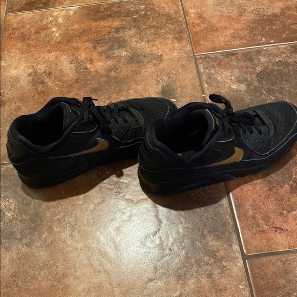 Nike Air Max - Picture 3 of 5